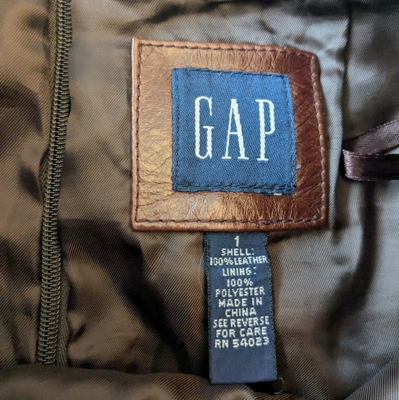 GAP 100% Leather Skirt - Picture 3 of 7